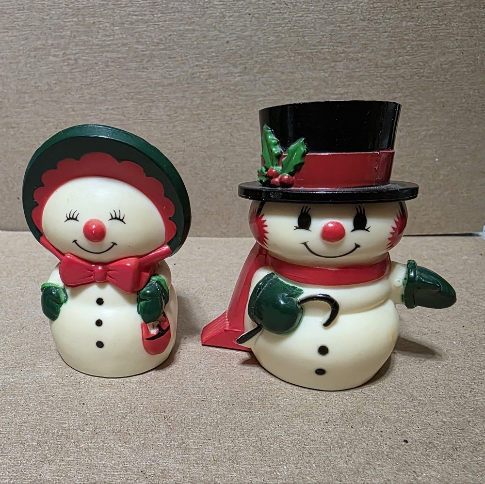 Hallmark Mr Mrs Snowman Salt Pepper Shaker Set #158